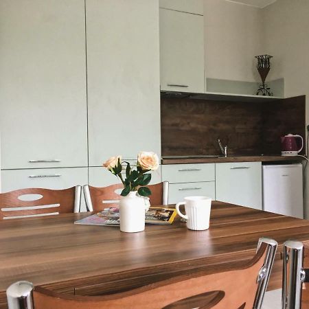 Azzurro Apartment - Ideal For Your Seaside Escape In Burgas Exteriör bild